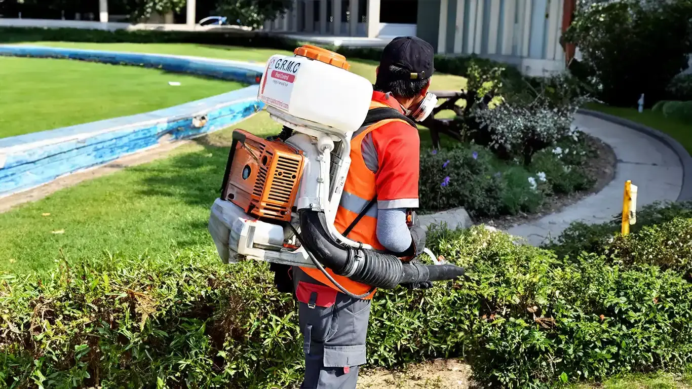 GRMC pest control team working in Dubai